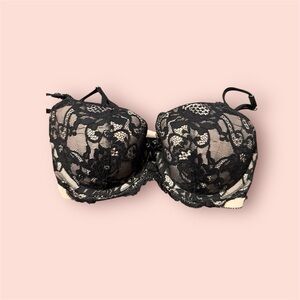 Victoria Secret Push Up Balconet Bra SZ 32D